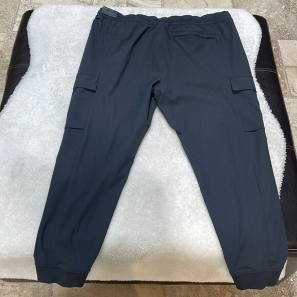 VRST Men's Limitless Trendy Cargo Slim Fit Jogger - Picture 7 of 10